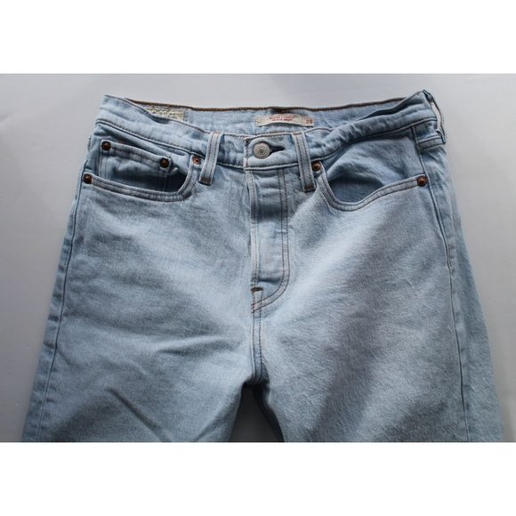 Levi's Wedgie Straight Droit Jeans Size 28 Light Denim High Rise - Picture 5 of 8